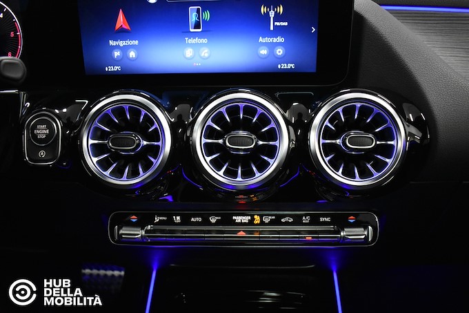 MERCEDES-BENZ GLA 200 d Automatic 4Matic AMG Line Premium Plus